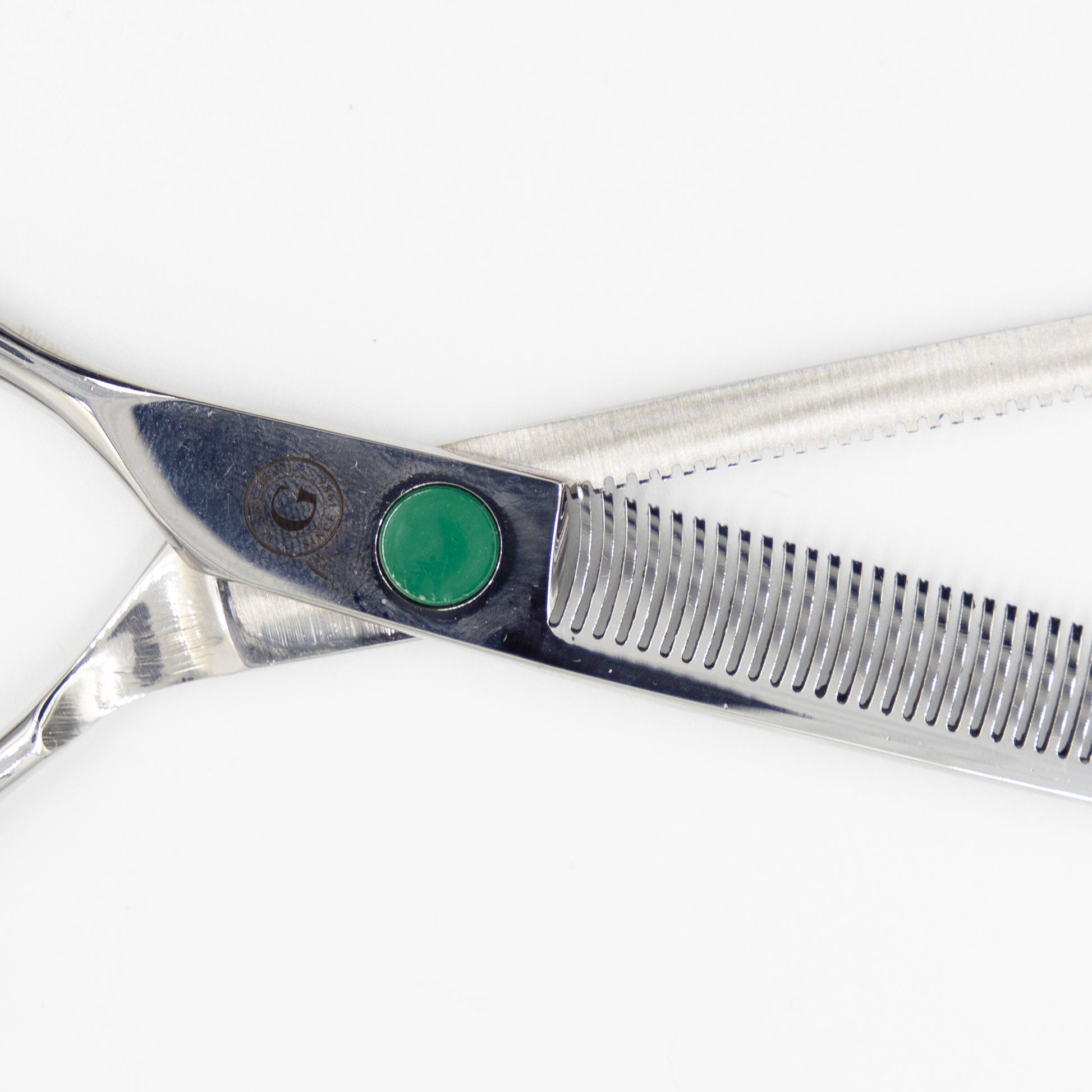 Left-Handed Double Sided Thinning Scissors Close Up